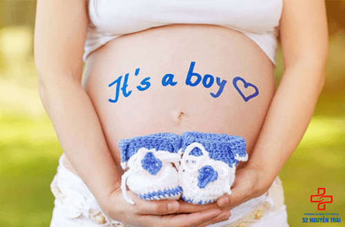 dấu hiệu mang thai con trai